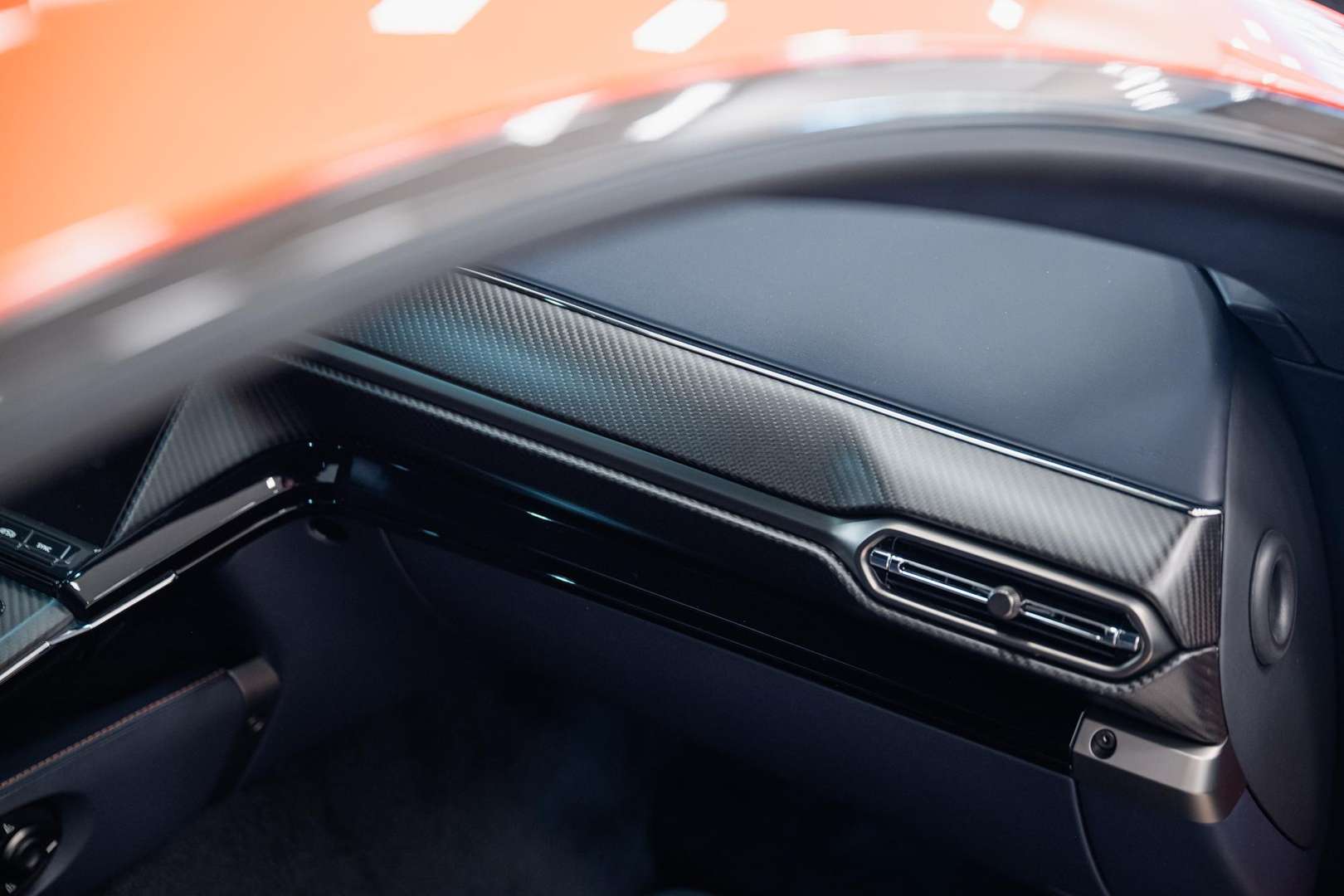 Aston Martin Vantage Coupe 25MY - 2025 - Joinsteer - #26