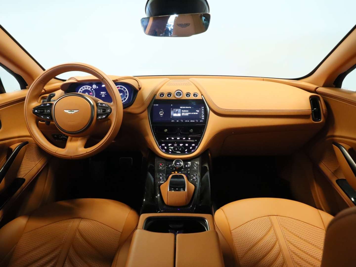 Aston Martin DBX 4.0 V8 707 4WD AUTO - 2024 - Joinsteer - #25