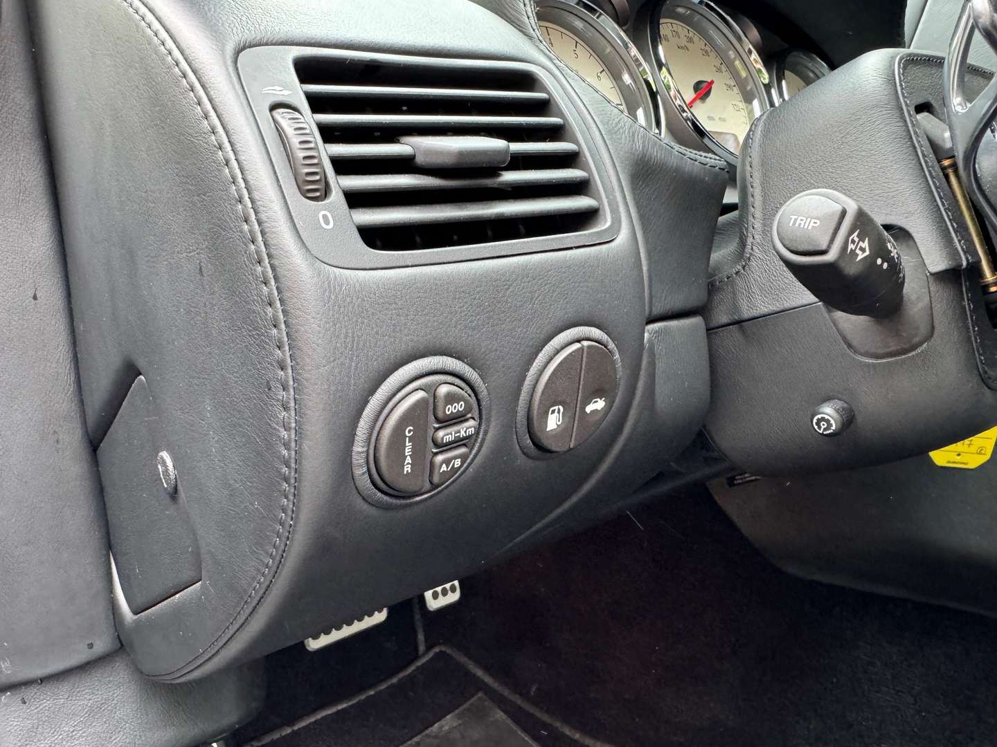 Aston Martin Vanquish 5.9i V12 - 2005 - Joinsteer - #33