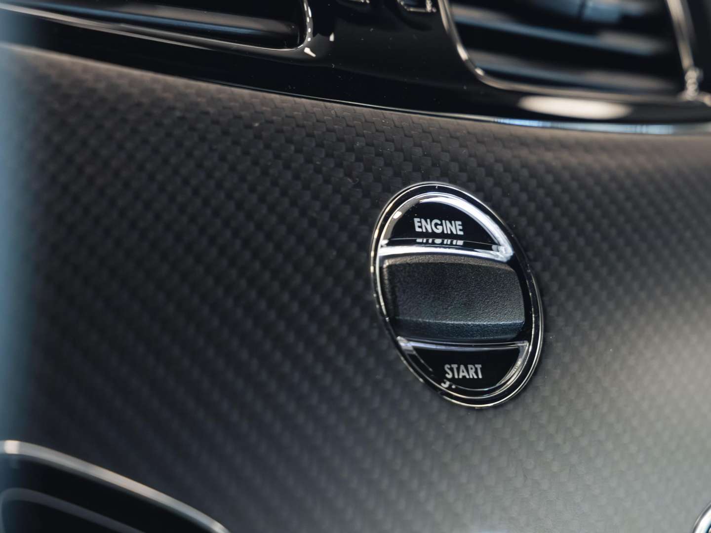 Aston Martin Vantage V8 S Manual - 2016 - Joinsteer - #43