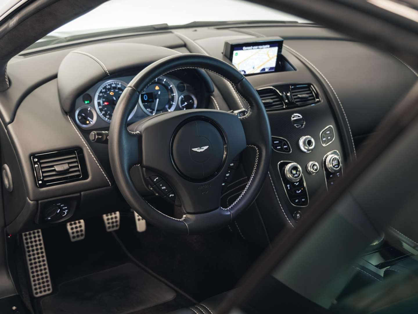 Aston Martin Vantage V8 S Manual - 2016 - Joinsteer - #50