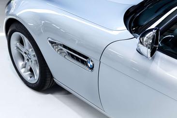 BMW Z8 5.0i — photo 6