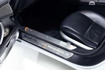 BMW Z8 5.0i — photo 12