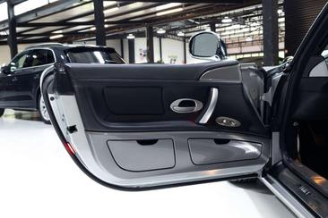 BMW Z8 5.0i — photo 13
