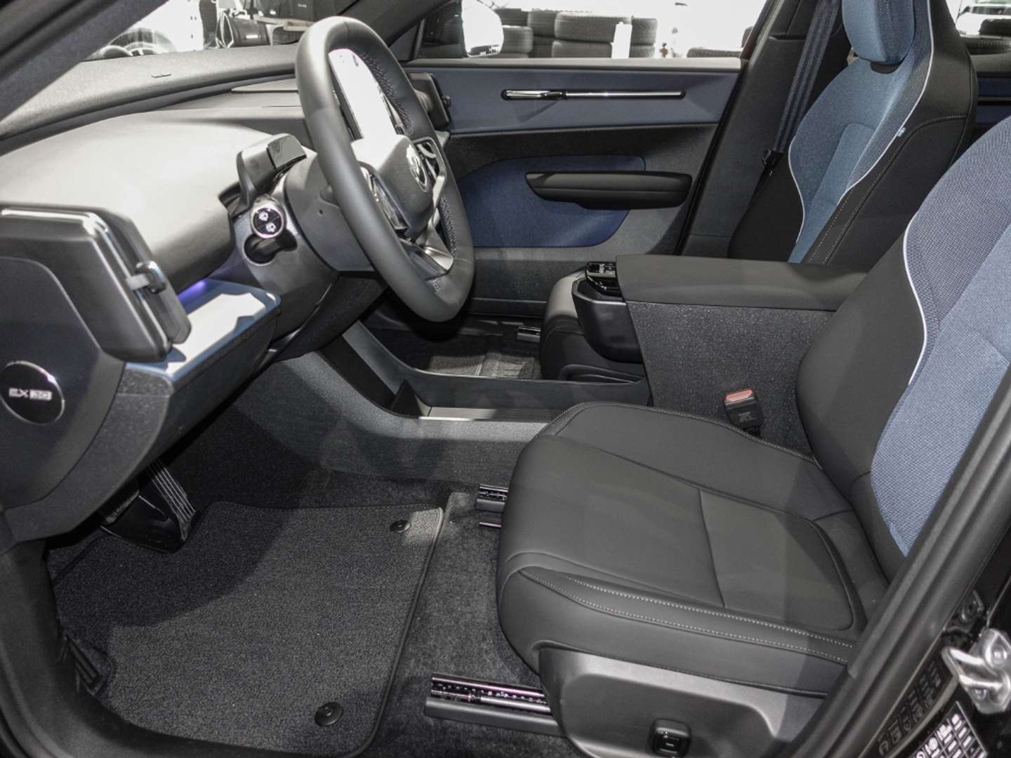 Volvo EX30 TWIN MOTOR PERFORMANCE - 2025 - Joinsteer - #9