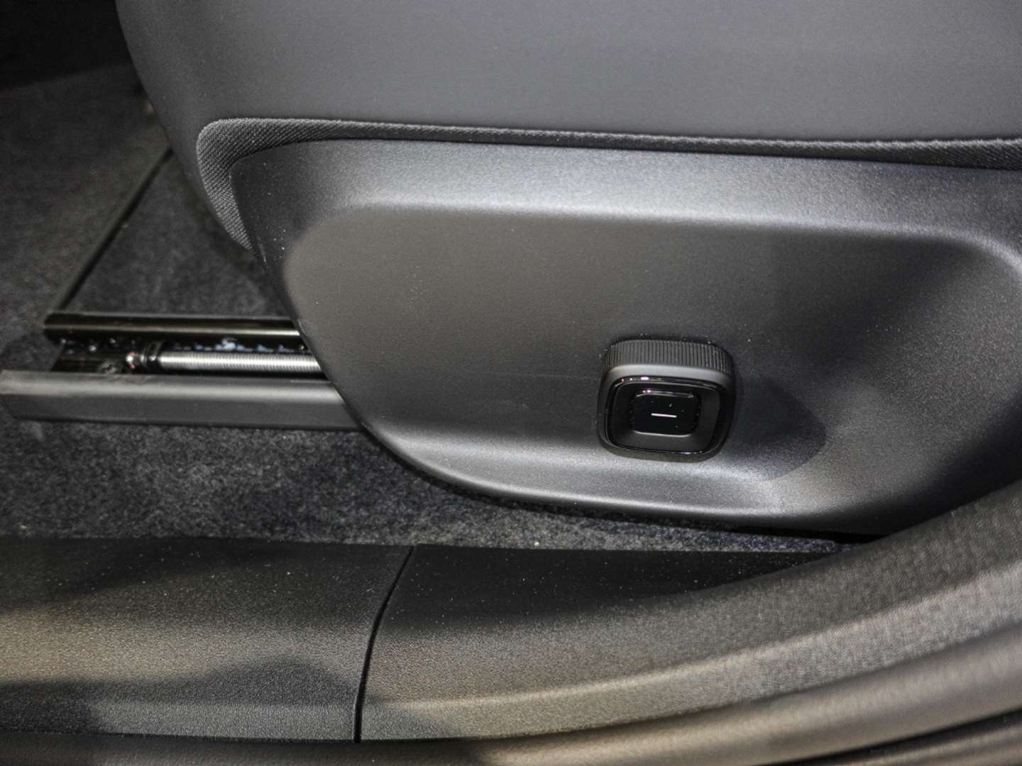 Volvo EX30 TWIN MOTOR PERFORMANCE - 2025 - Joinsteer - #11