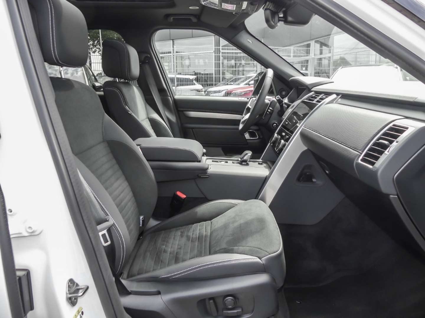 Land Rover Discovery Dynamic SE D300 - 2024 - Joinsteer - #2