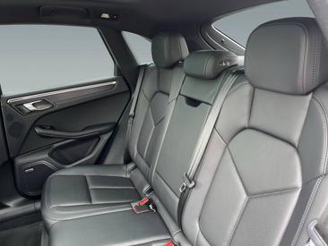 Porsche Macan GTS — photo 16