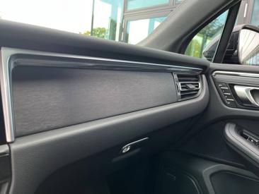 Porsche Macan GTS — photo 34