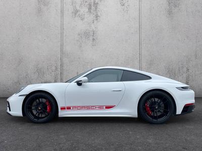 Porsche 992 I Carrera 4 GTS