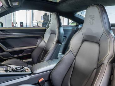 Porsche 992 II Carrera GTS — photo 12