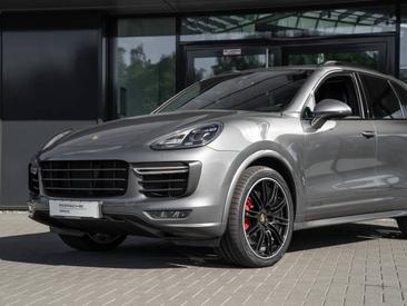Porsche Cayenne III GTS — photo 9