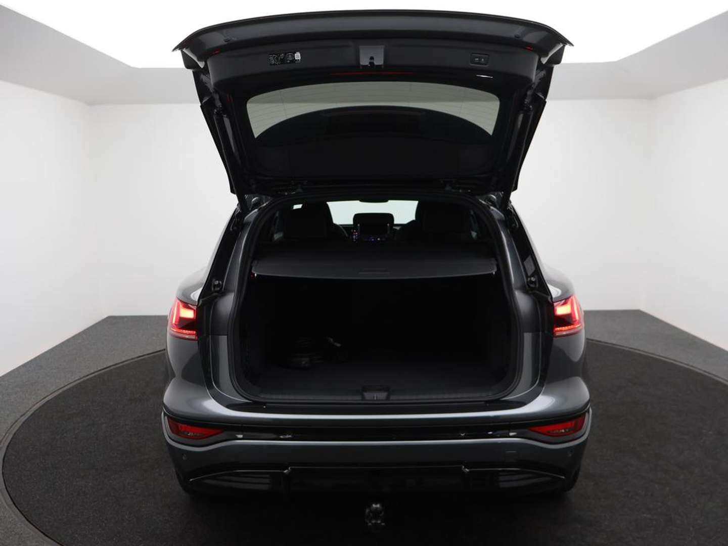 Audi Q6 E-tron S Line S - 2025 - Joinsteer - #10