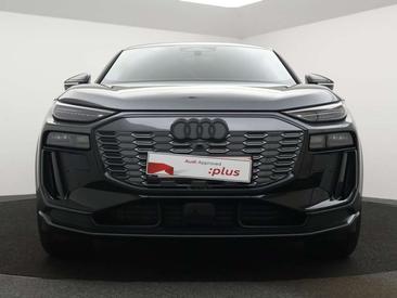 Audi Q6 Sportback S — photo 23