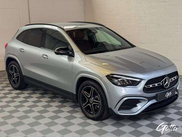 Mercedes GLA 200 AMG Line — photo 3