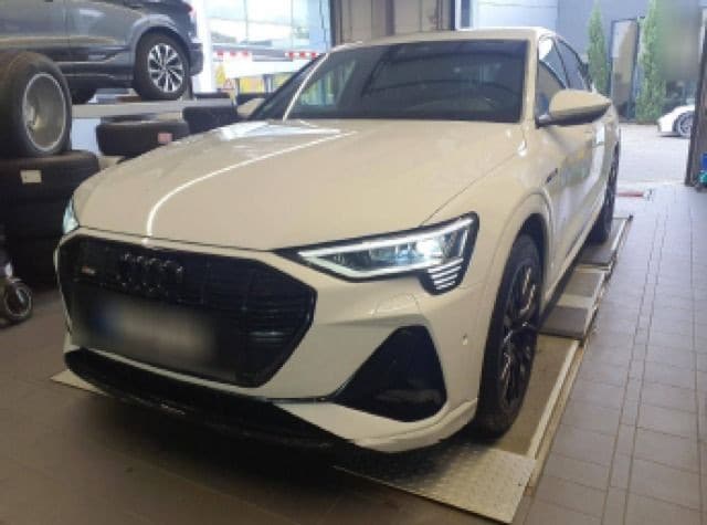 Audi E-tron Sportback S Line 50 Quattro - 2022 - Joinsteer - #2