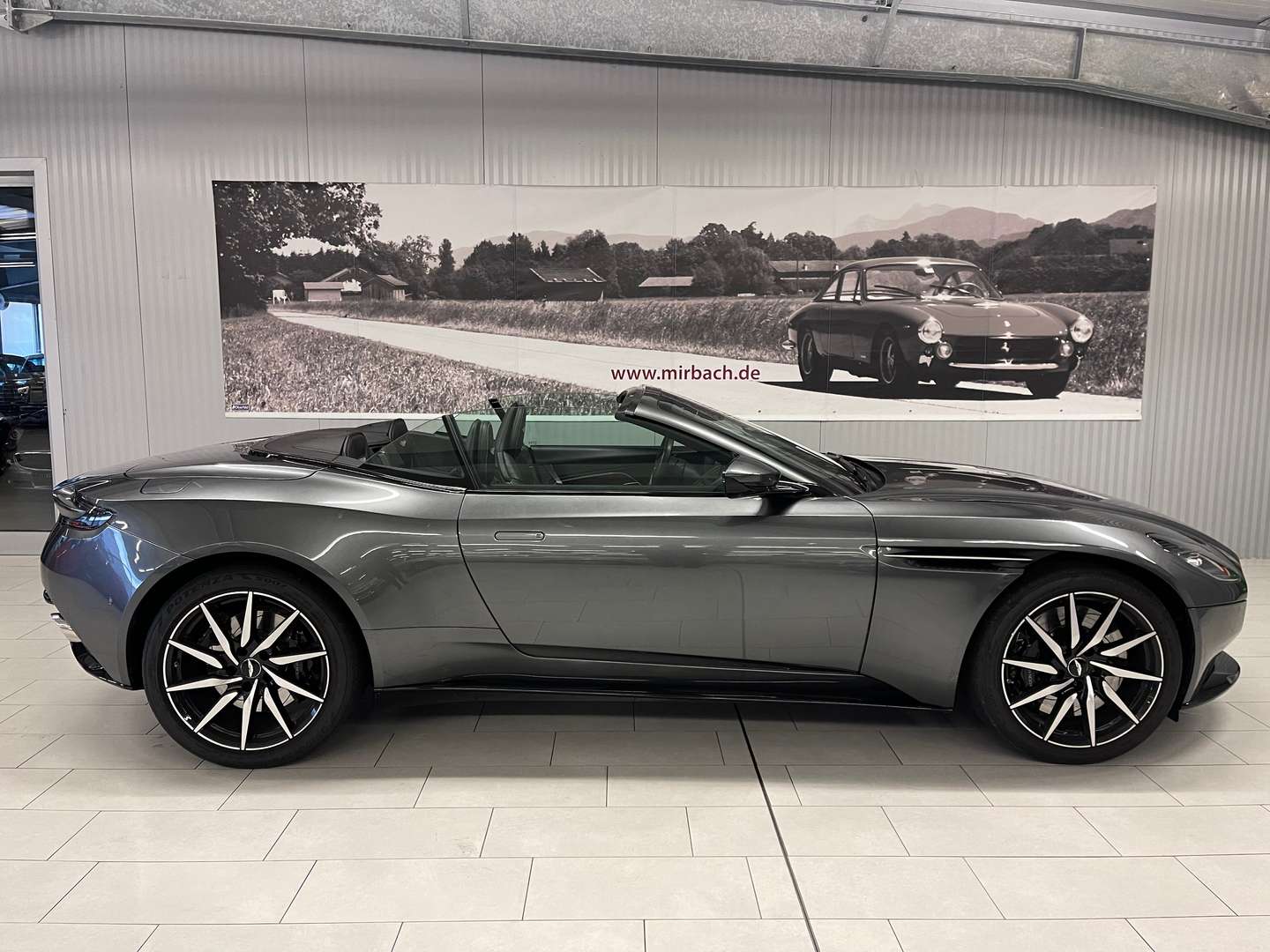 Aston Martin DB11 Volante V8 - 2020 - Joinsteer - #2