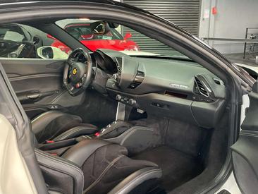 Ferrari 488 GTB — photo 12
