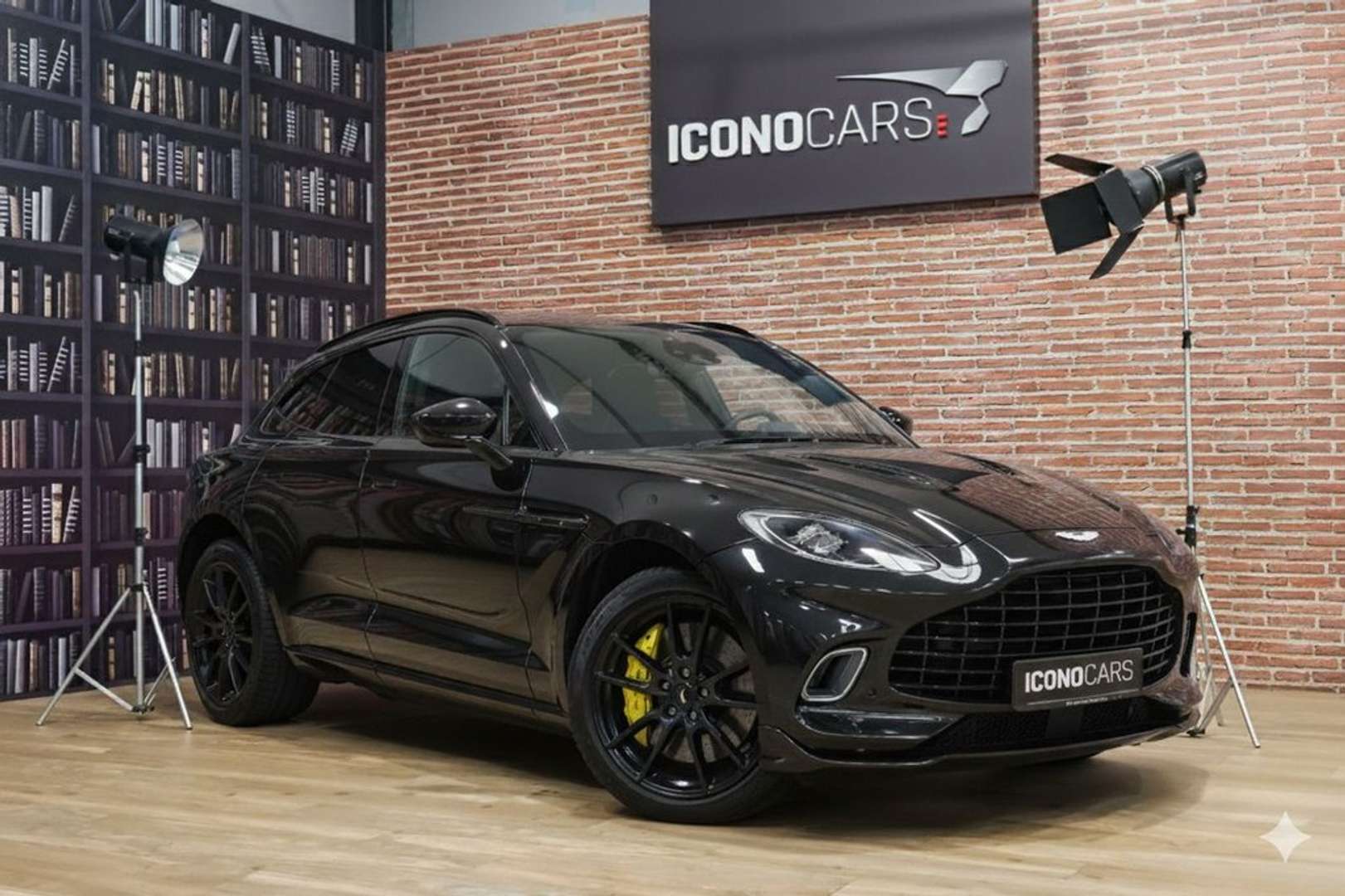 Aston Martin DBX 4.0 V8 707 Auto - 2025 - Joinsteer - #1