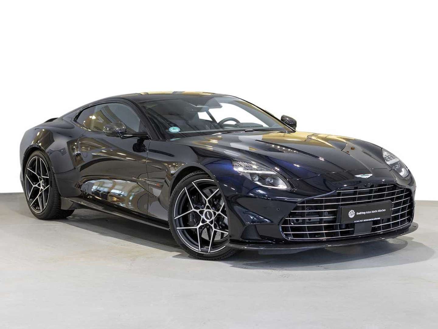 Aston Martin Vanquish V12 - 2025 - Joinsteer - #1