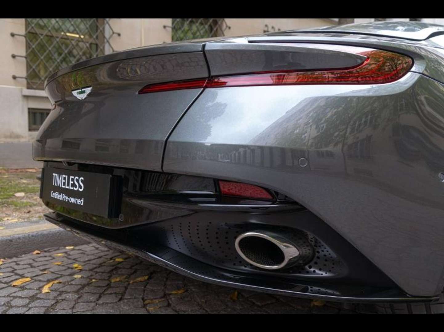 Aston Martin DB11 V12 5.2 - 2017 - Joinsteer - #4