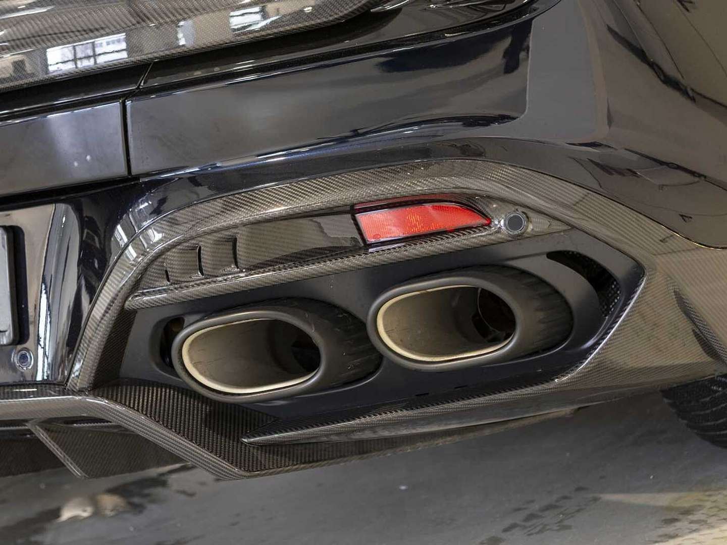 Aston Martin Vanquish V12 - 2025 - Joinsteer - #7