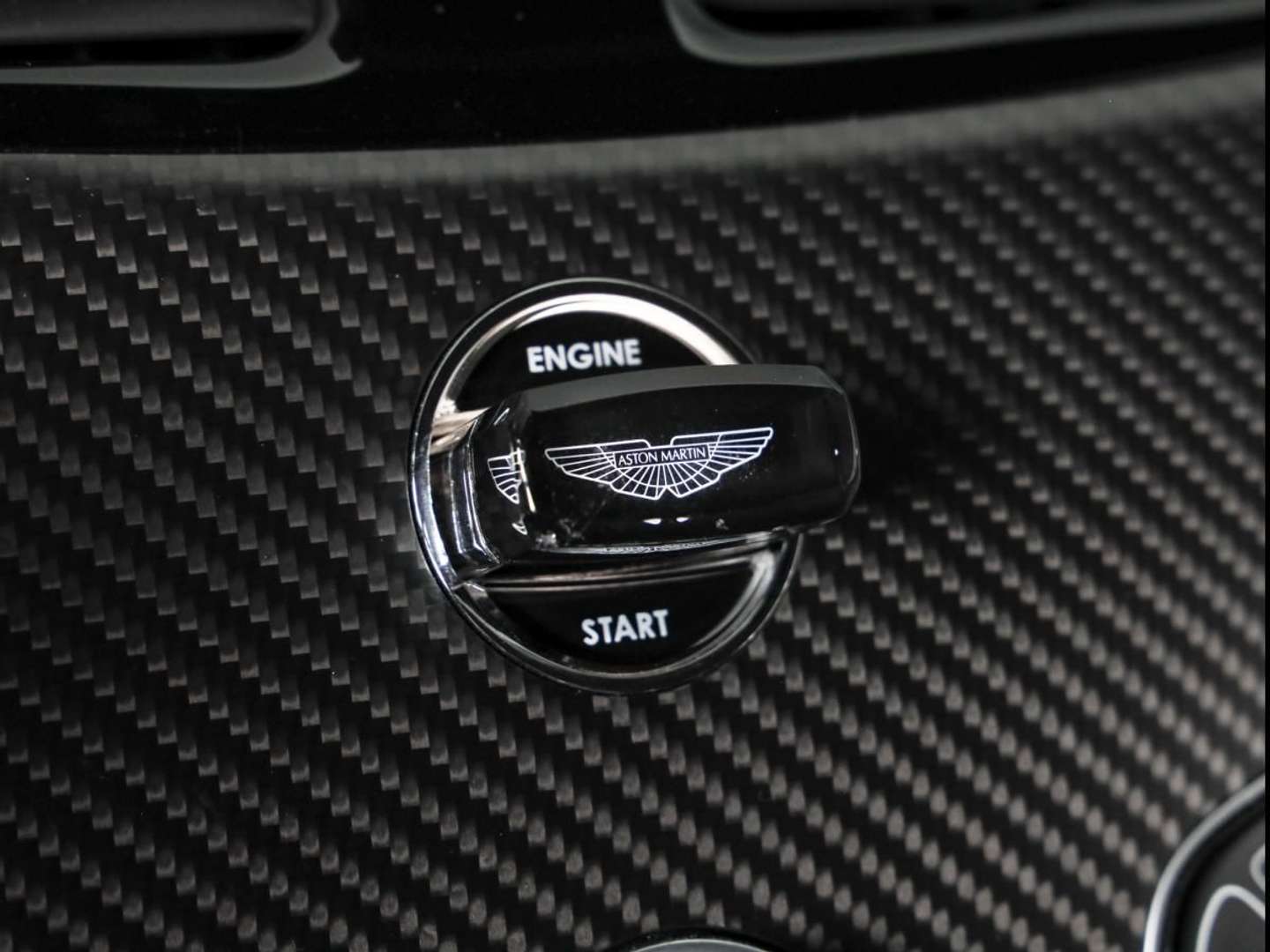 Aston Martin V8 4.7 L - 2016 - Joinsteer - #11