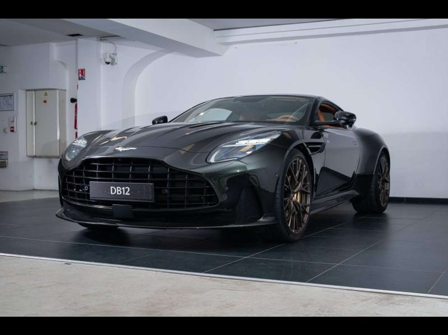 Aston Martin DB12 V8 4.0 680ch - 2024 - Joinsteer - #16