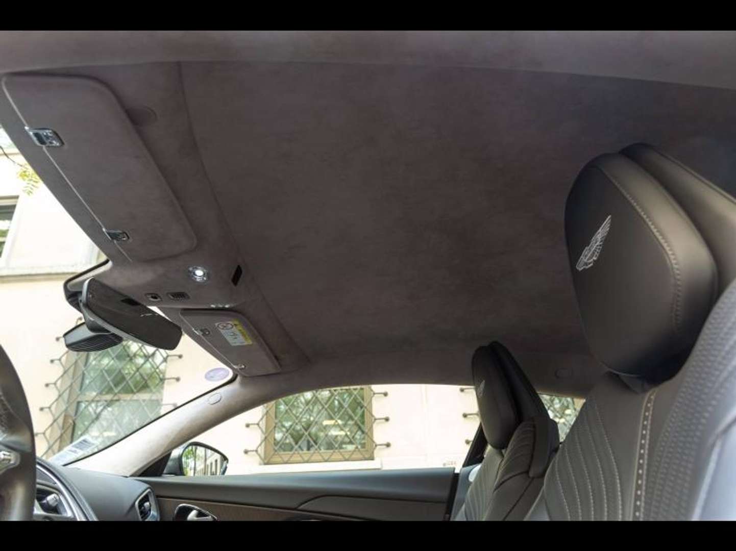 Aston Martin DB11 V12 5.2 - 2017 - Joinsteer - #16