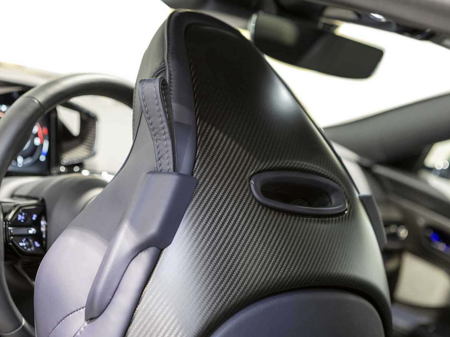 Aston Martin Vanquish V12 - 2025 - Joinsteer - #19