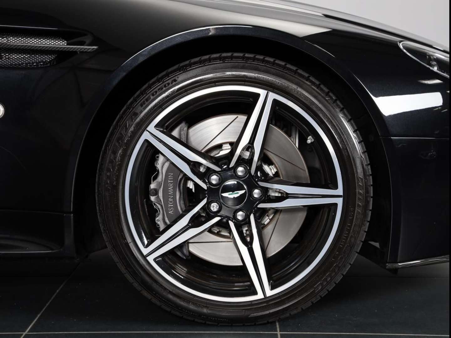 Aston Martin V8 4.7 L - 2016 - Joinsteer - #21