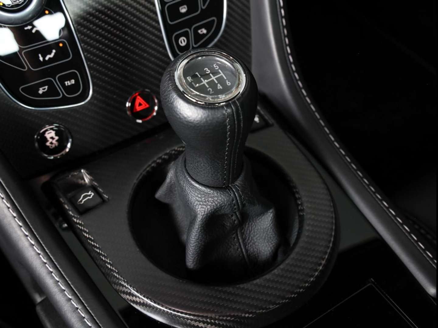 Aston Martin V8 4.7 L - 2016 - Joinsteer - #22