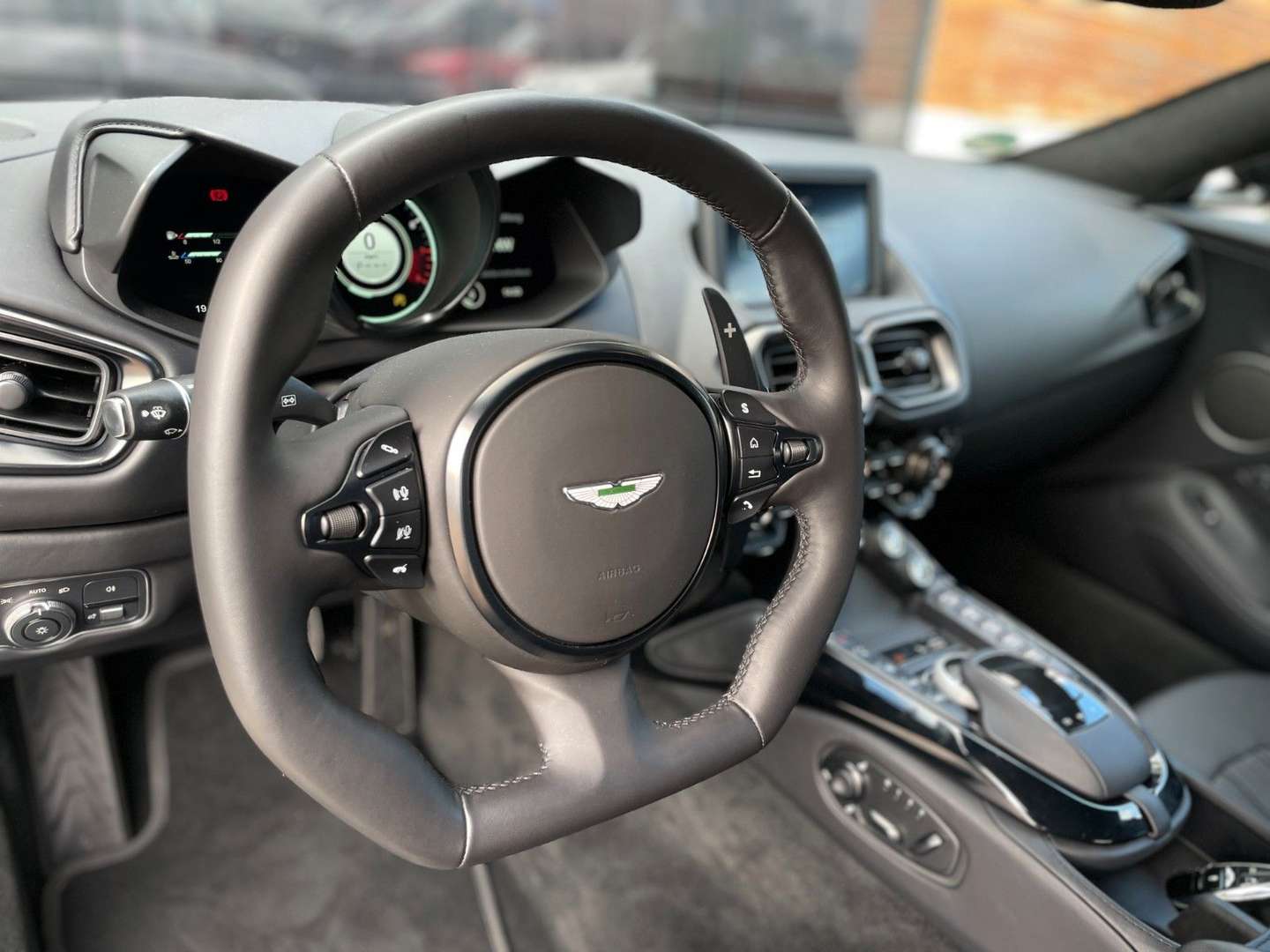 Aston Martin V8 4.0 V8 - 2024 - Joinsteer - #22