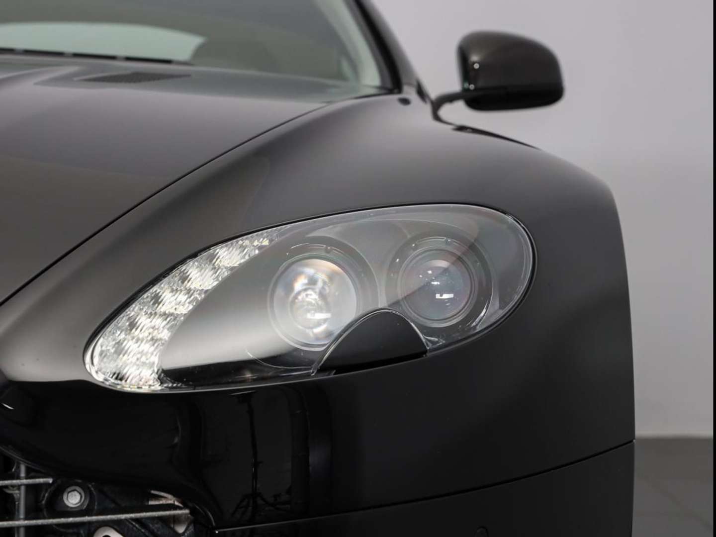 Aston Martin V8 4.7 L - 2016 - Joinsteer - #27