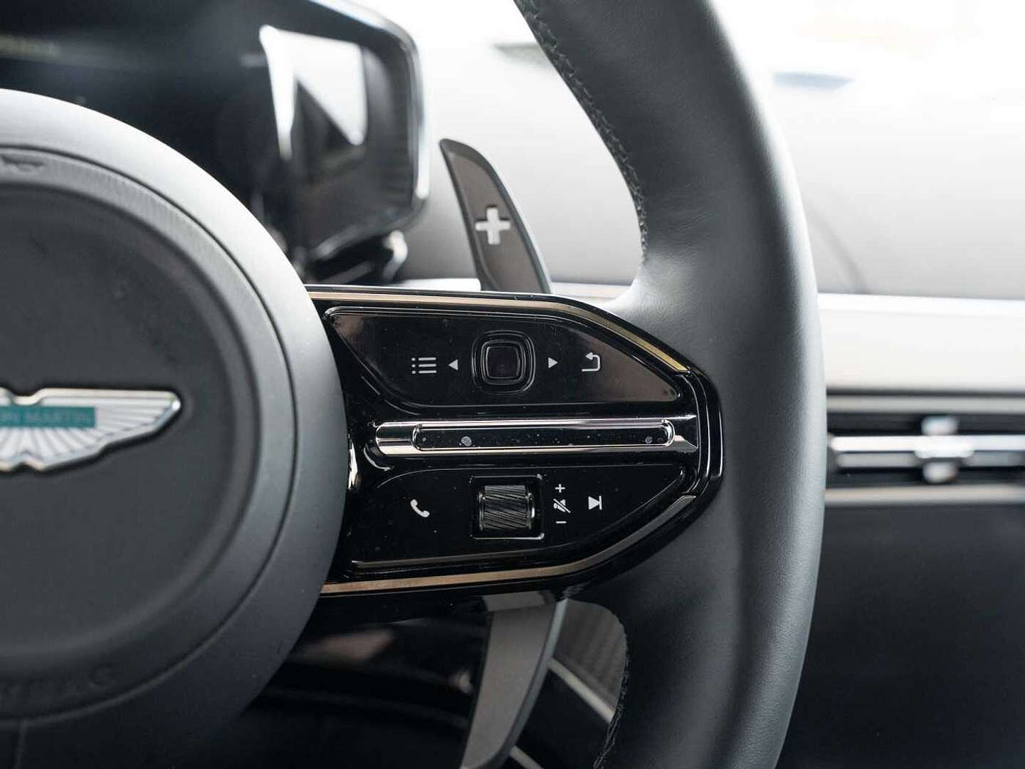 Aston Martin V8 Vantage - 2024 - Joinsteer - #33