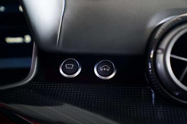 Ferrari F12 Berlinetta — photo 24