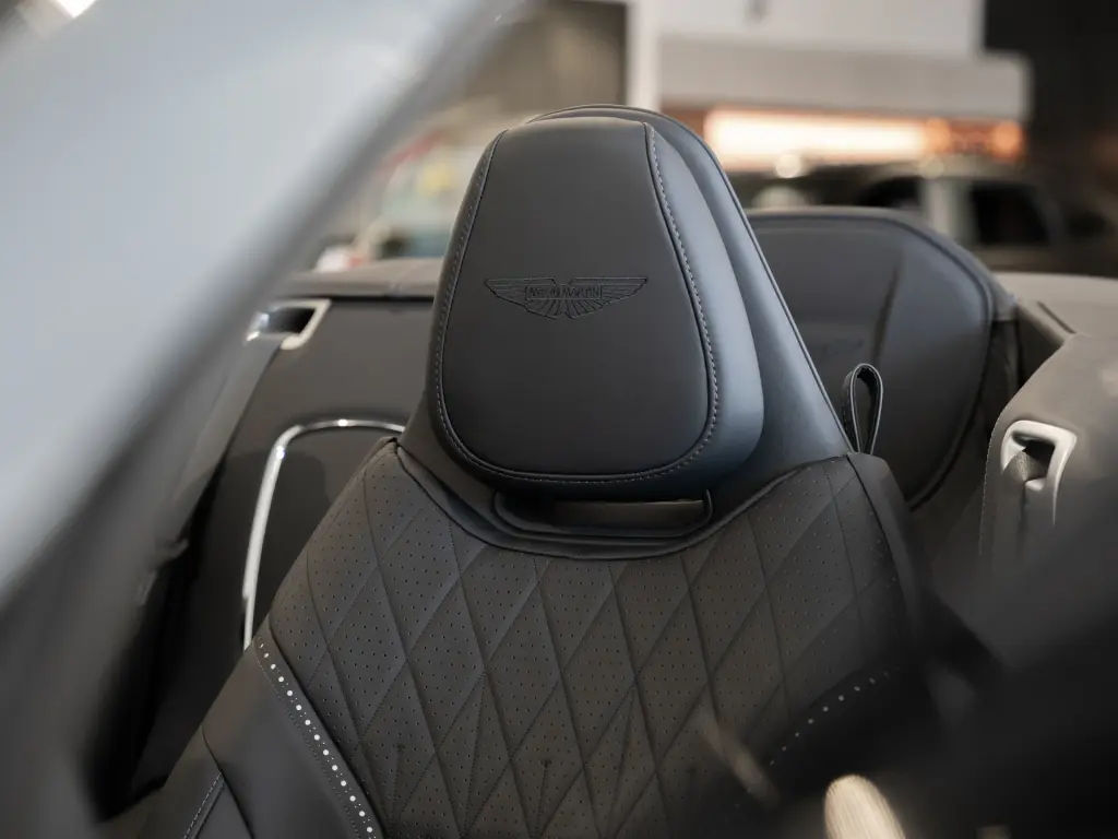 Aston Martin DB12 V8 Volante 4.0 - 2024 - Joinsteer - #5