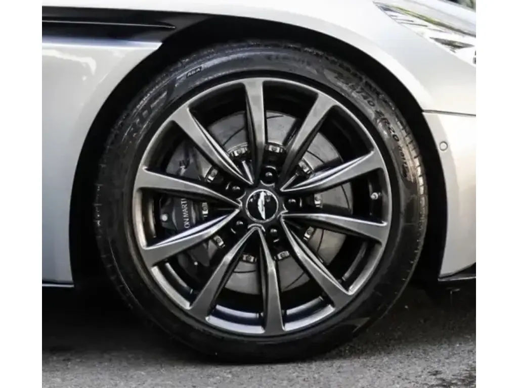 Aston Martin DB11 V12 Coupe 5.2 - 2017 - Joinsteer - #4