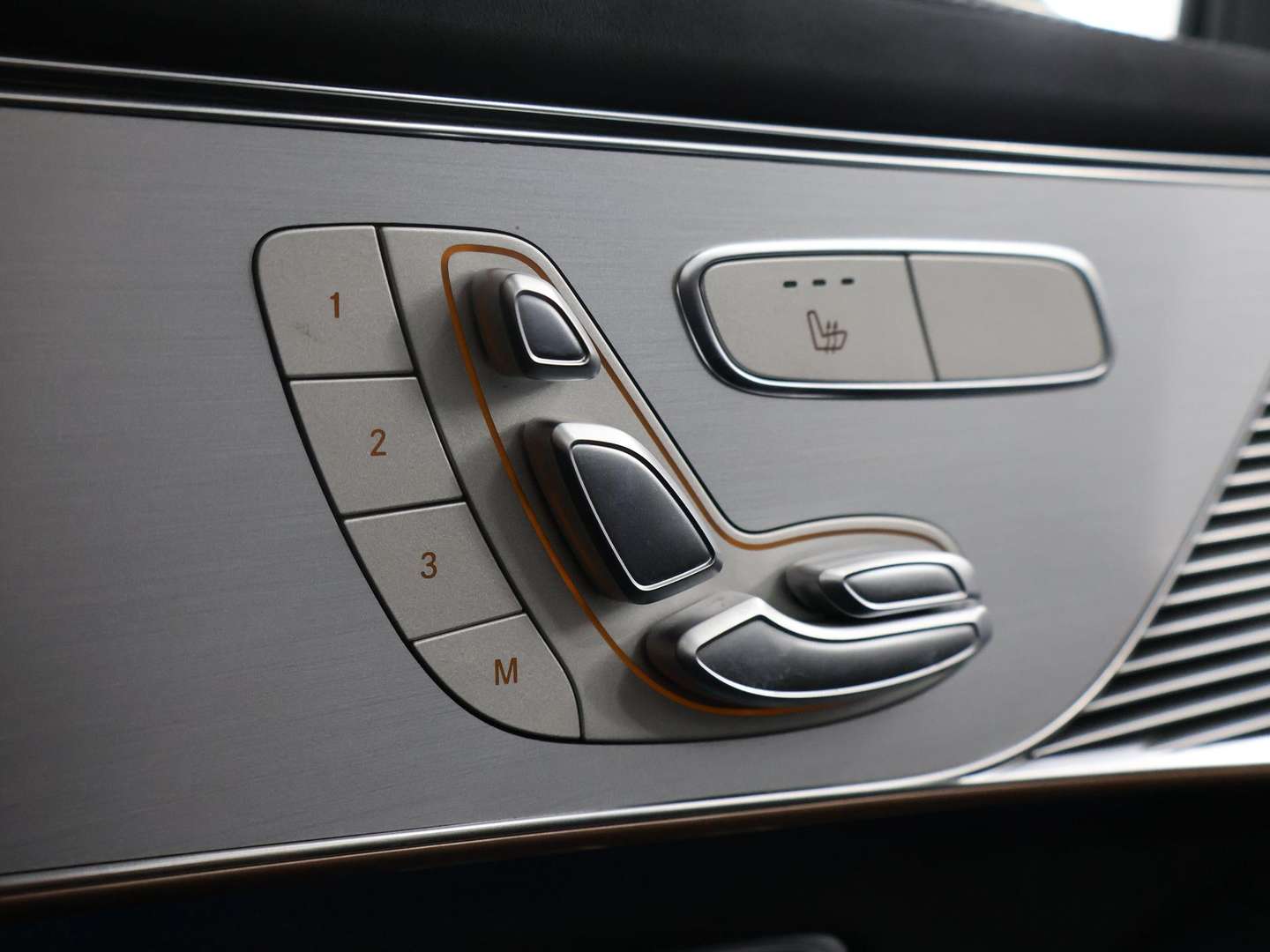 Mercedes EQC 400 AMG Line - 2023 - Joinsteer - #40