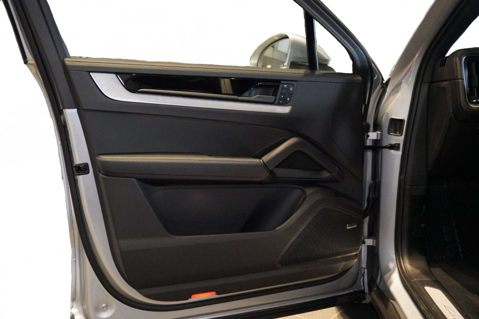 Porsche Cayenne III E-Hybrid Coupé - 2025 - Joinsteer - #6