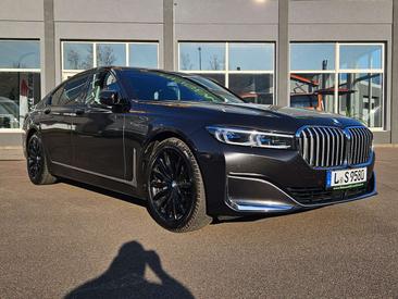 BMW Série 7 730d — photo 3