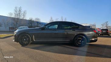 BMW Série 7 730d — photo 7
