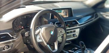 BMW Série 7 730d — photo 8