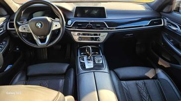 BMW Série 7 730d — photo 9