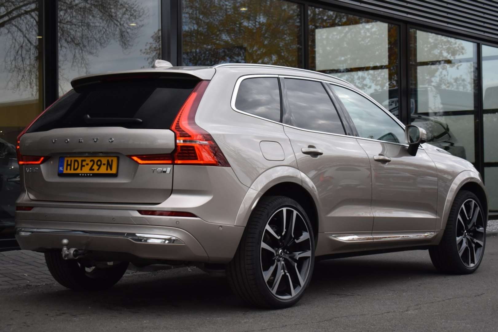 Volvo XC60 T8 Recharge Ultimate - 2025 - Joinsteer - #1