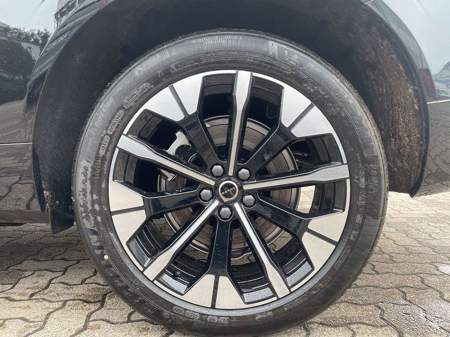 Volvo XC60 T6 PLUS - 2025 - Joinsteer - #1