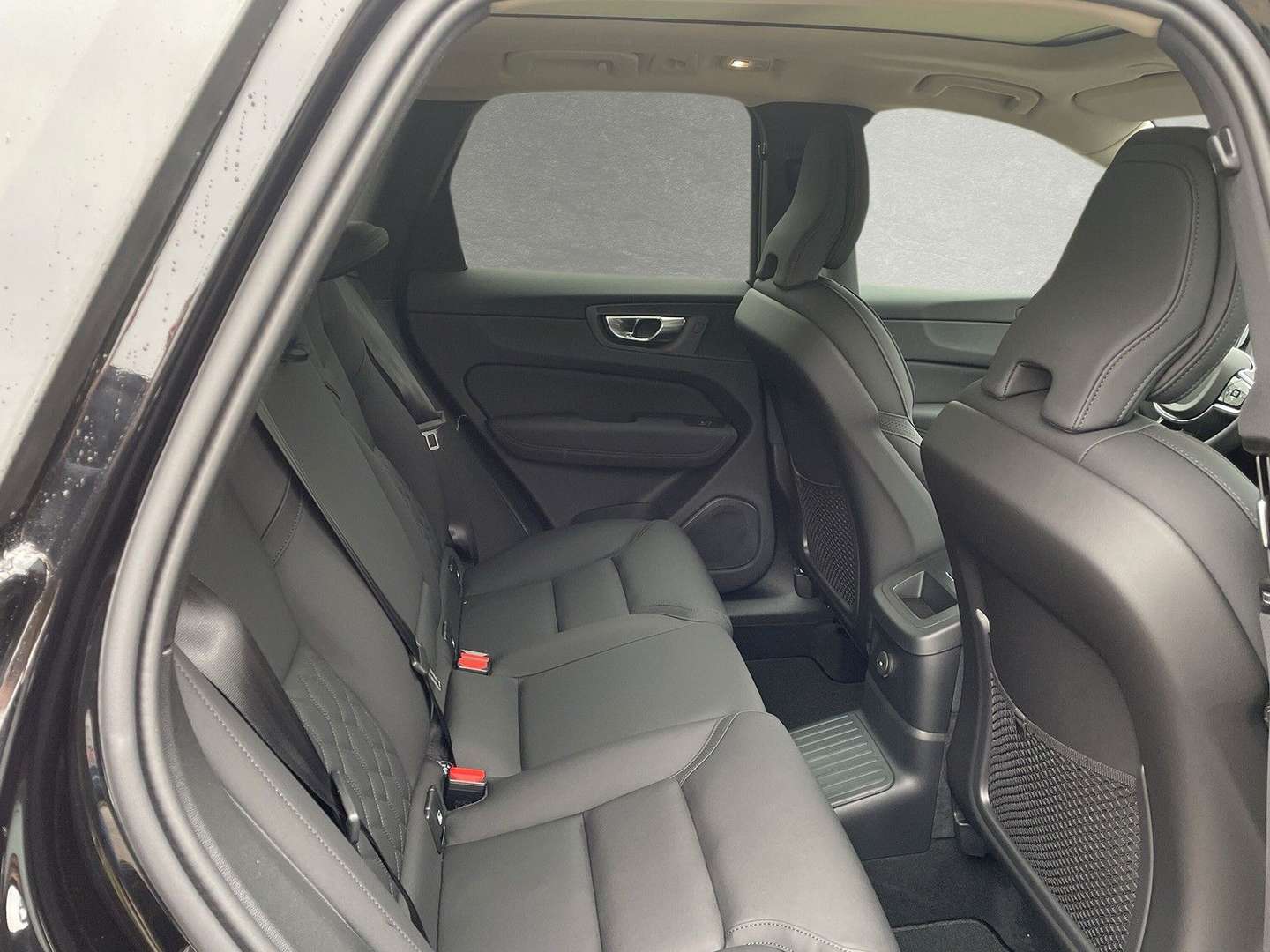 Volvo XC60 T6 PLUS - 2025 - Joinsteer - #4