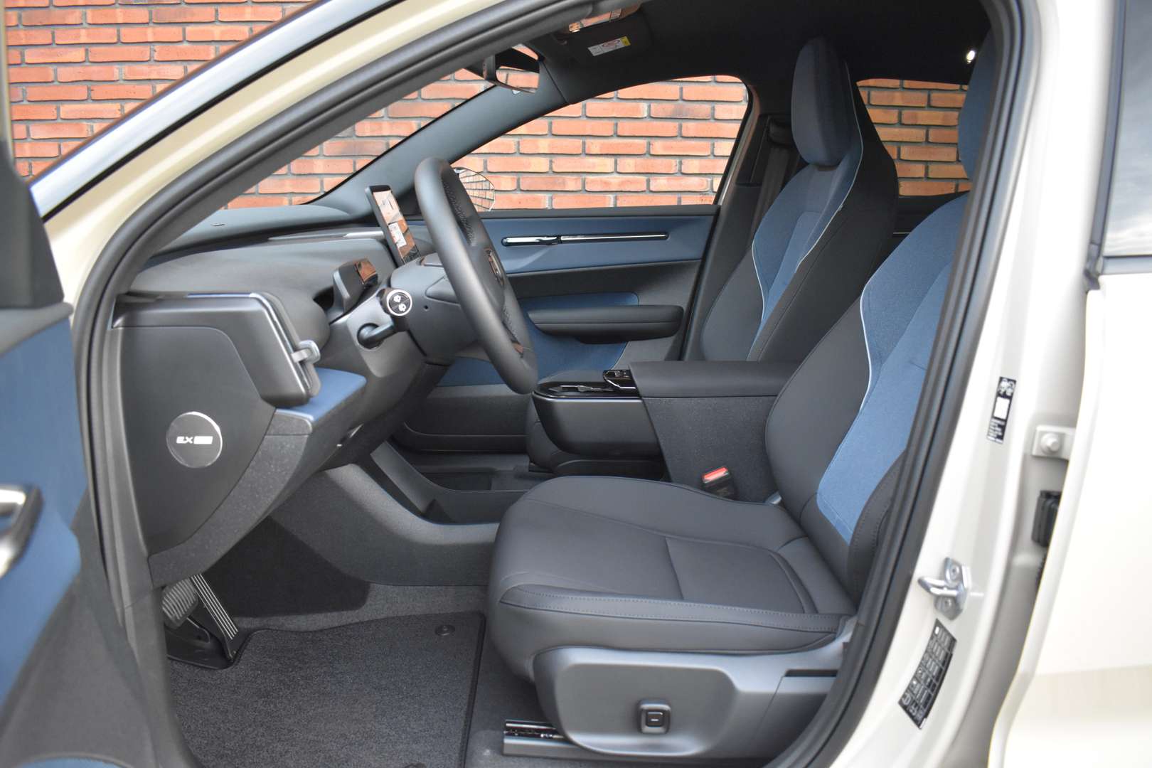 Volvo EX30 Recharge Extended Range - 2025 - Joinsteer - #3