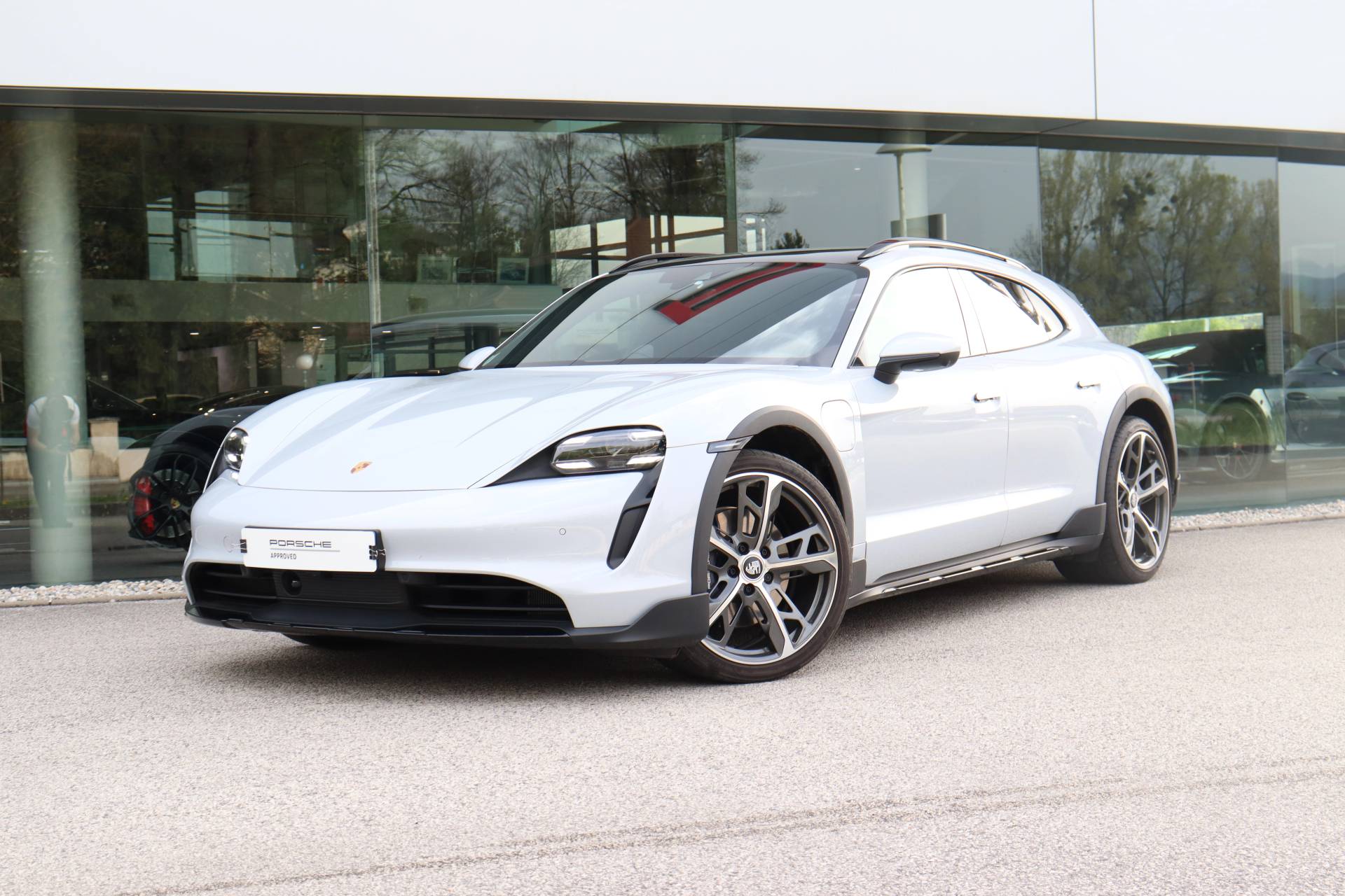 Porsche Taycan 4 Cross Turismo - 2023 - Joinsteer - #1