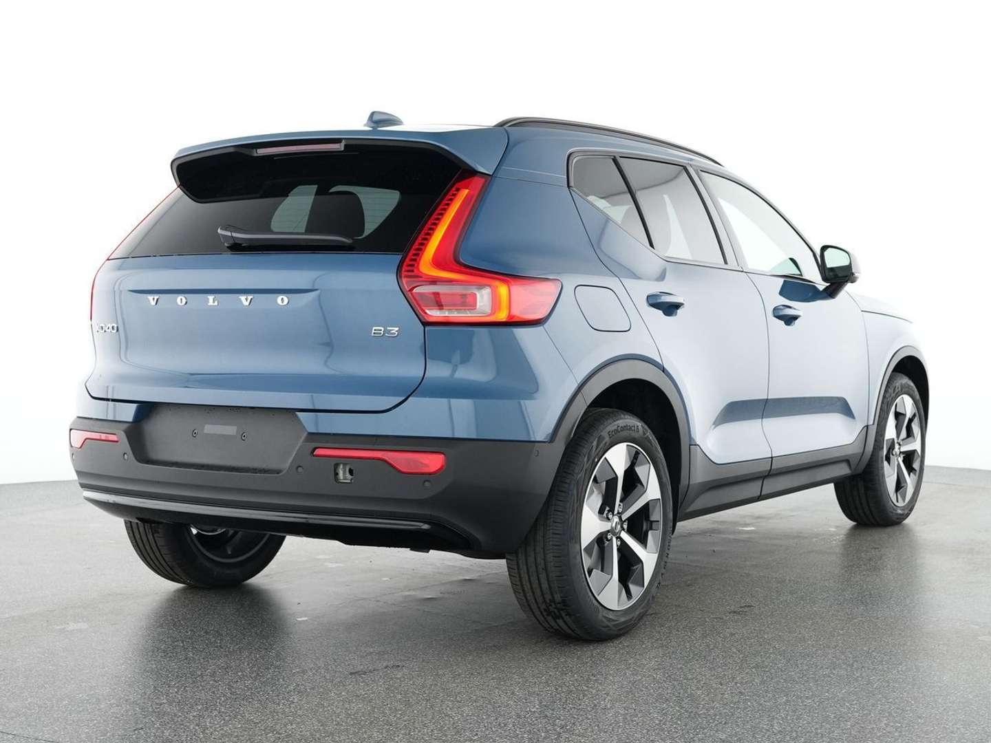 Volvo XC40 B3 Plus - 2025 - Joinsteer - #2
